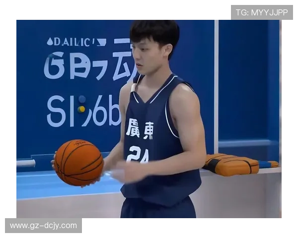 全明星正赛南区狂胜北区徐杰夺MVP 全明星正赛南区狂胜北区徐杰夺MVP